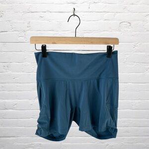 Gymshark // Women's Legacy Fitness Shorts Tight Fitting in blue stone